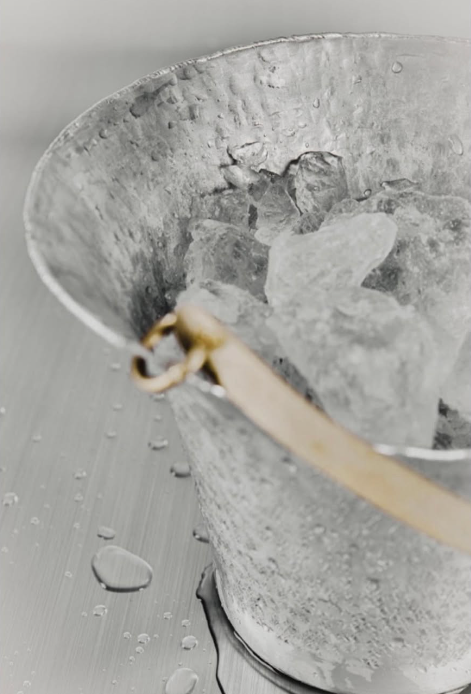 Studio Yeodong Yun — Ganymed Wine Bucket (M)