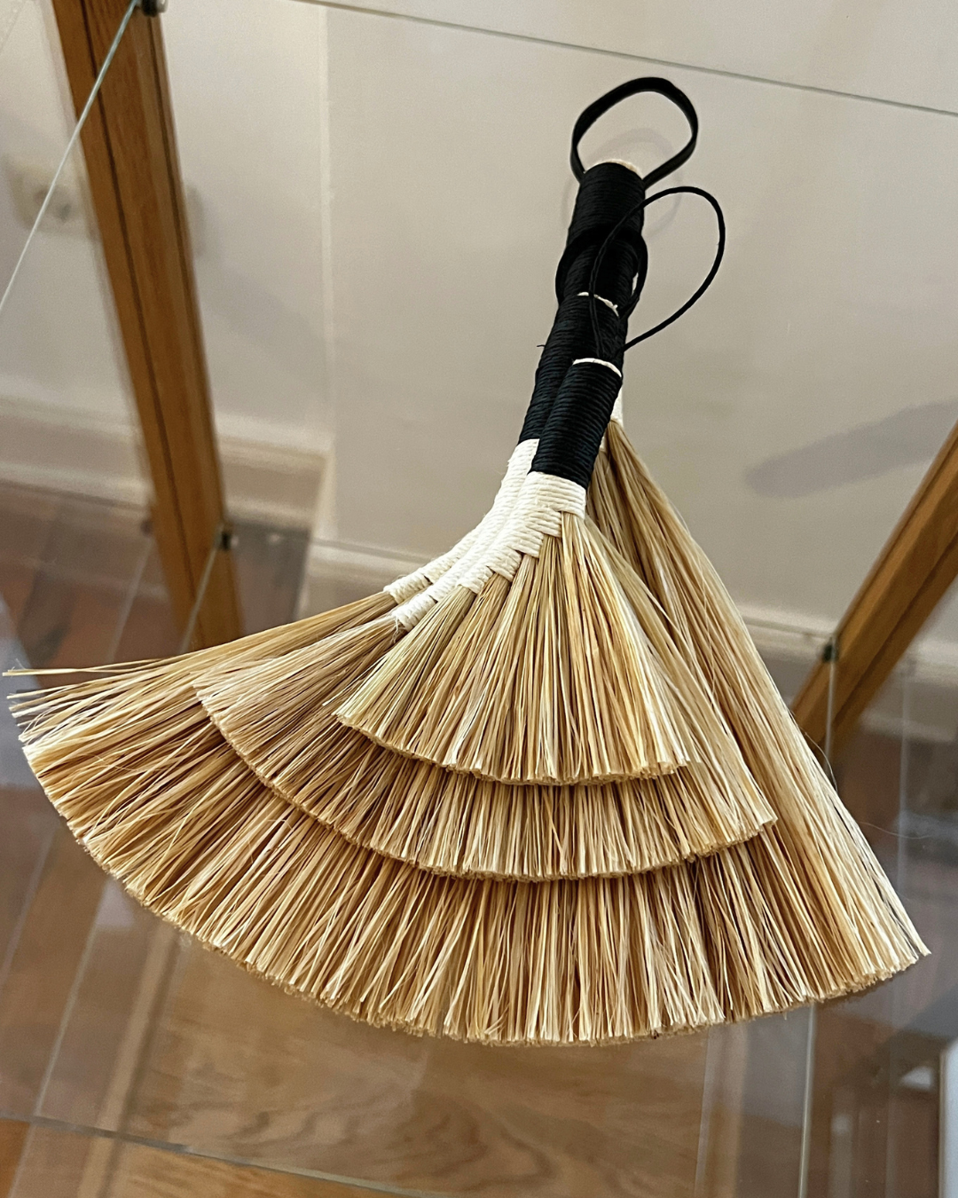 Bargn2015 Ramie Bok-Broom Medium