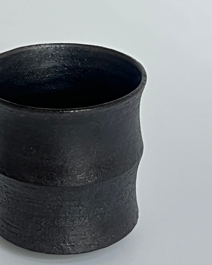 Saeam Kwon Shaped Cup B black