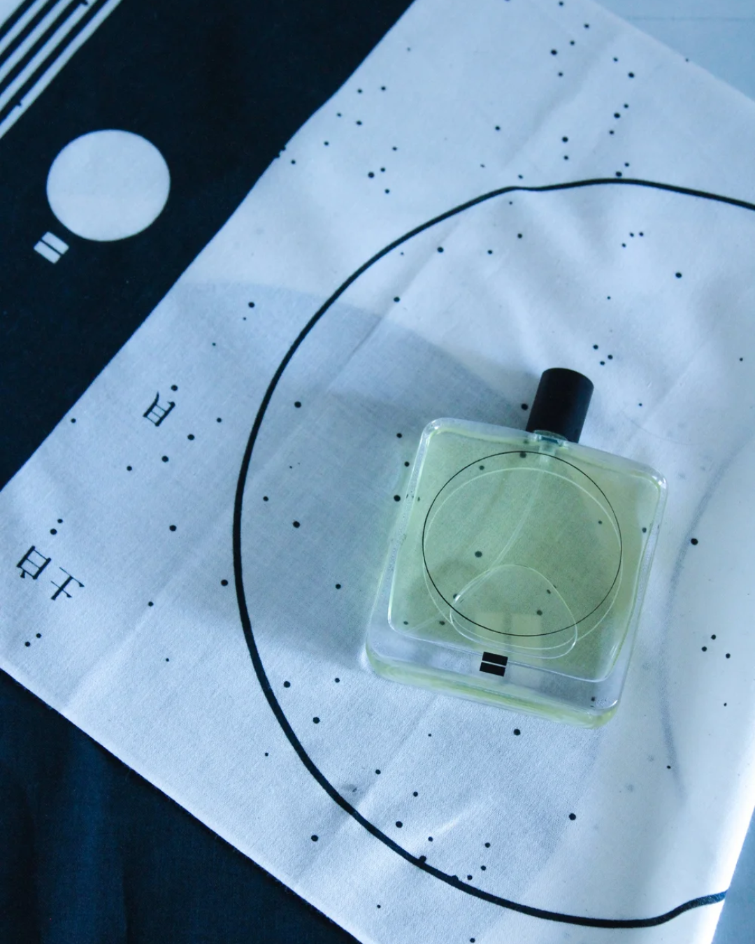 Aoiro Hakudo Moon Scent for Space