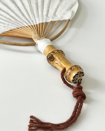 Choi Soobong Fan Needle Stripe Root Fan White