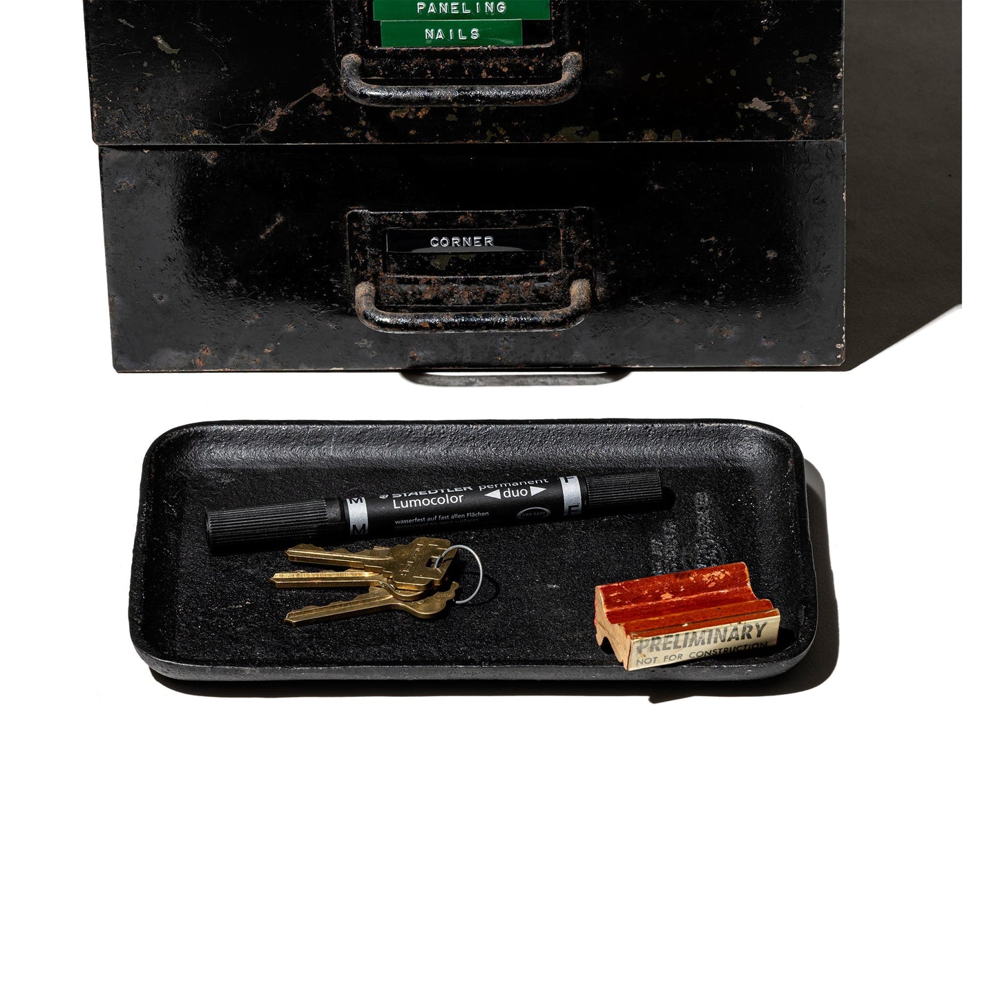 Puebco Cast Iron Tray – Black