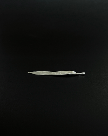 Studio Foh Bamboo Leaf Rest